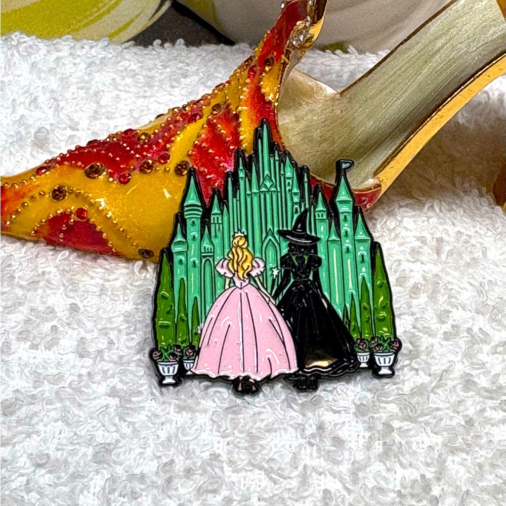 WICKED enamel pin/brooch